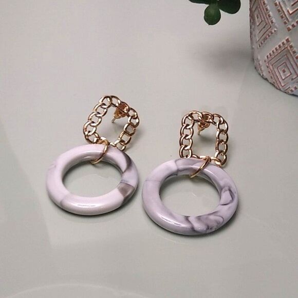 White & Gray Swirl Acrylic Hoop Drop Earrings. - Picture 4 of 4